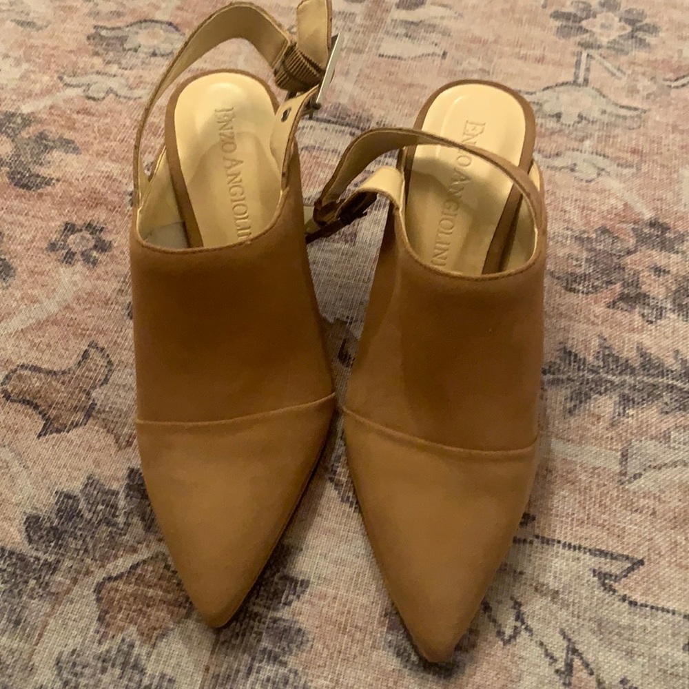 Brand new Suede mule